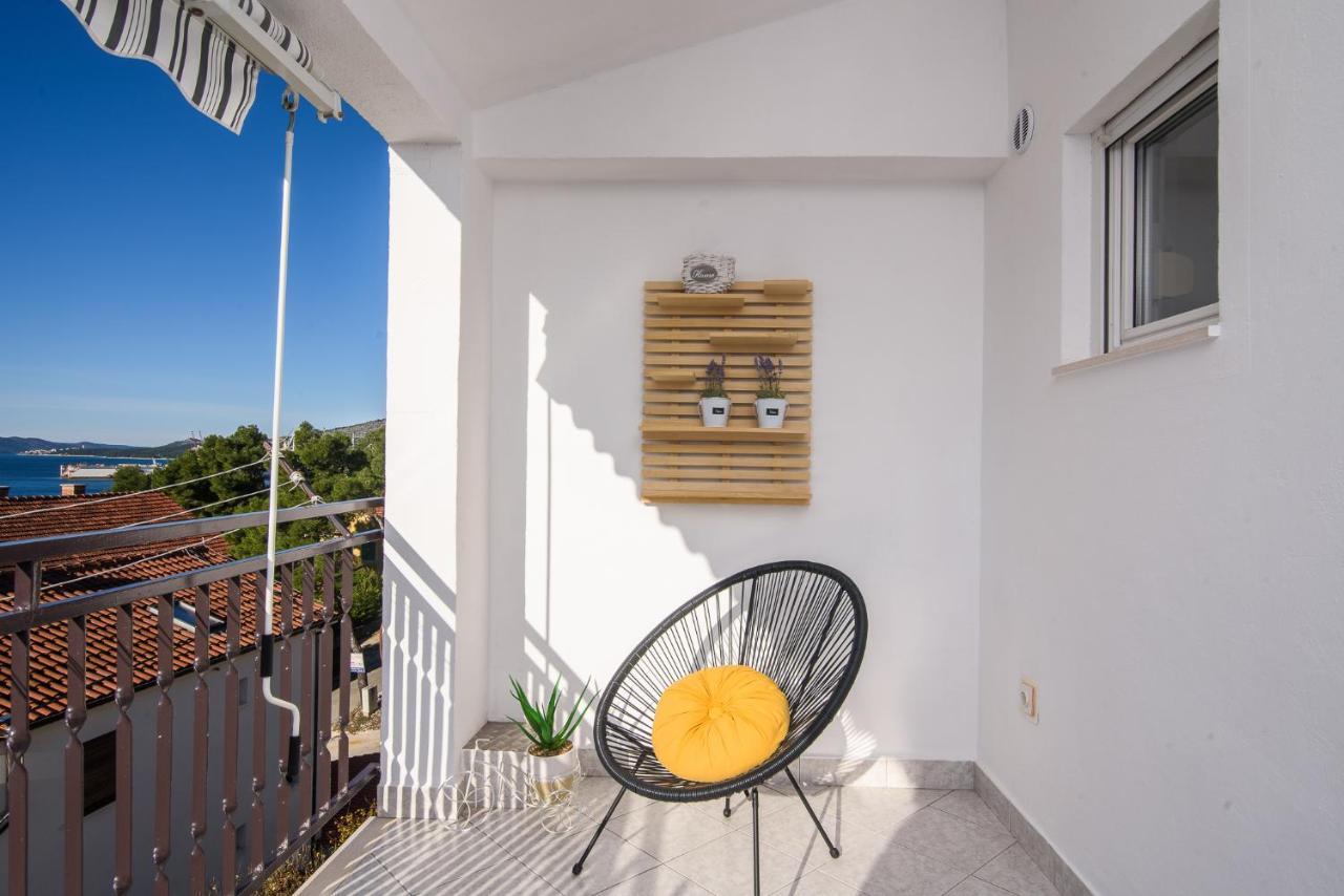 Apartment Kristina Trogir Exterior foto