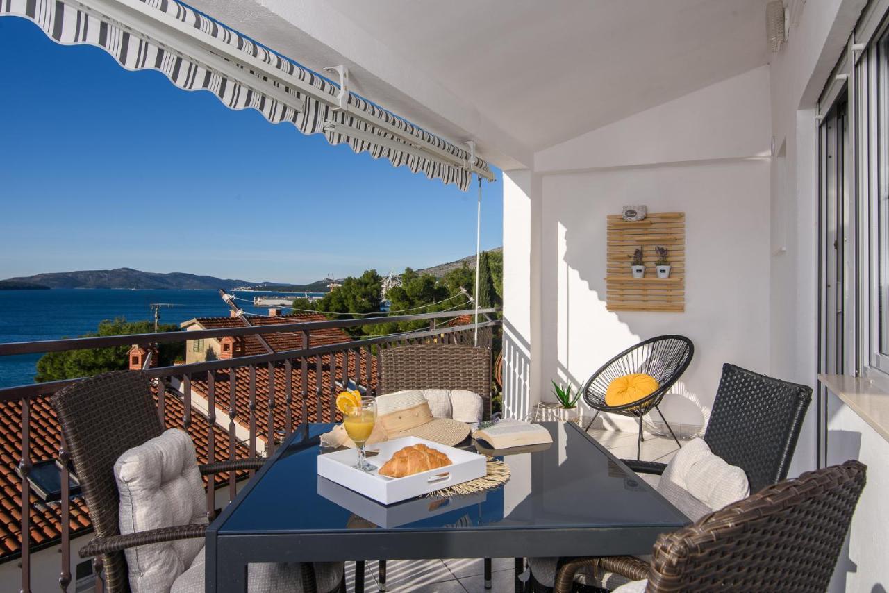 Apartment Kristina Trogir Exterior foto